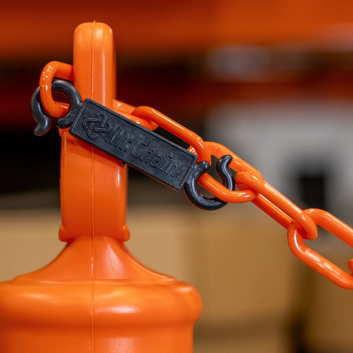 Delineator Kits (12-Pound Base) with Plastic Chain