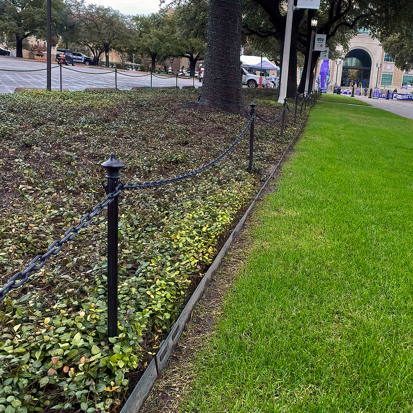 Colonial Style Sign Posts Colonial Ground Post Kits with Plastic Chain — Mr. Chain