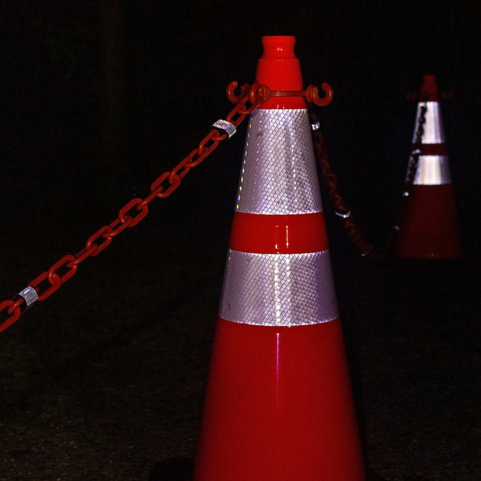 Black Reflective Plastic Chain